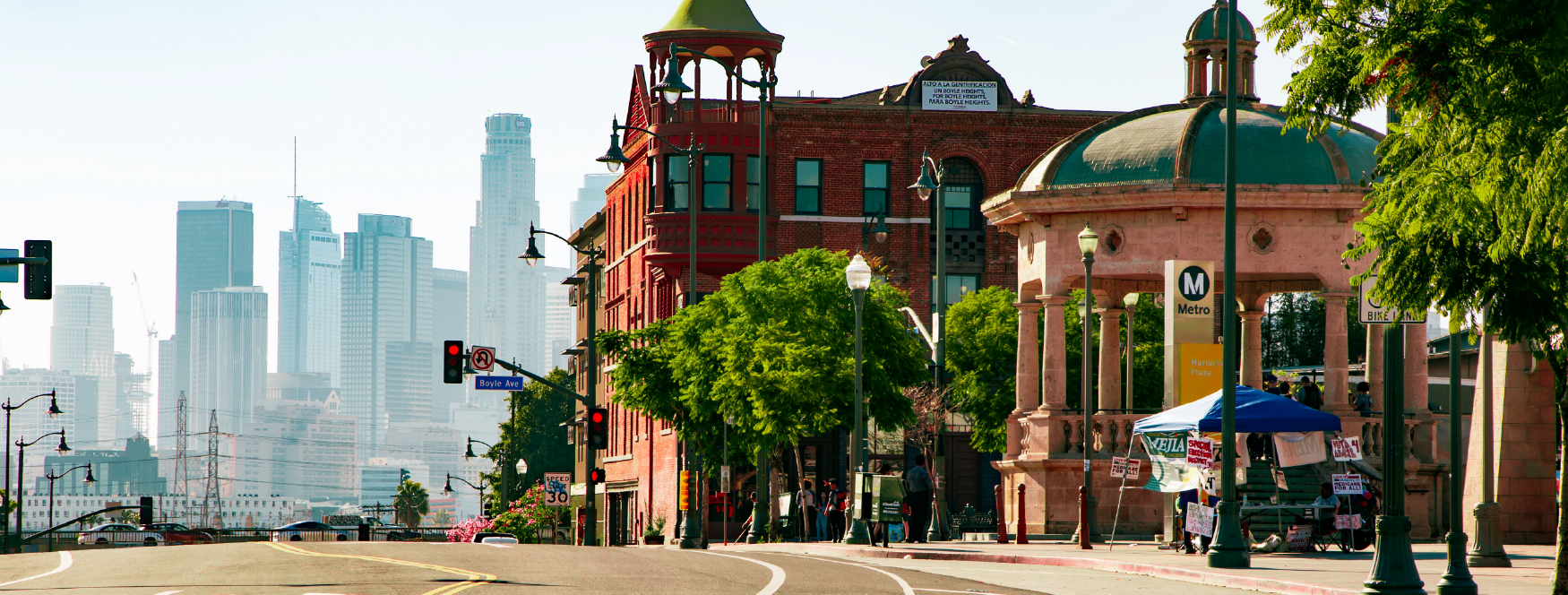 Mariachi Plaza